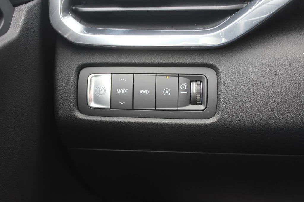 New 2026 Ebony Twilight Metallic GMC Denali image 20