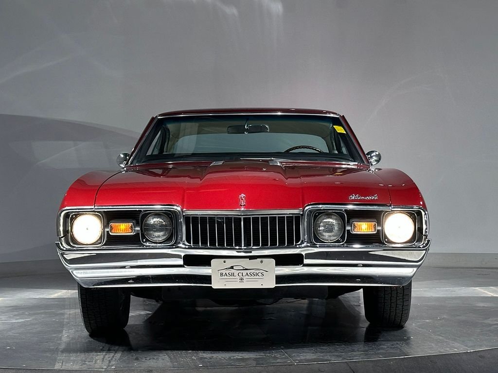 Used 1968 Red Oldsmobile Supreme image 26