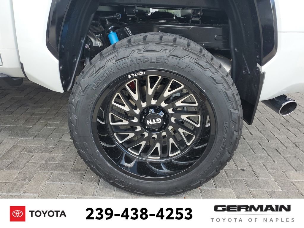 New 2026 Wind Chill Pearl <sup>1</sup> Toyota Tundra 1794 Edition image 9