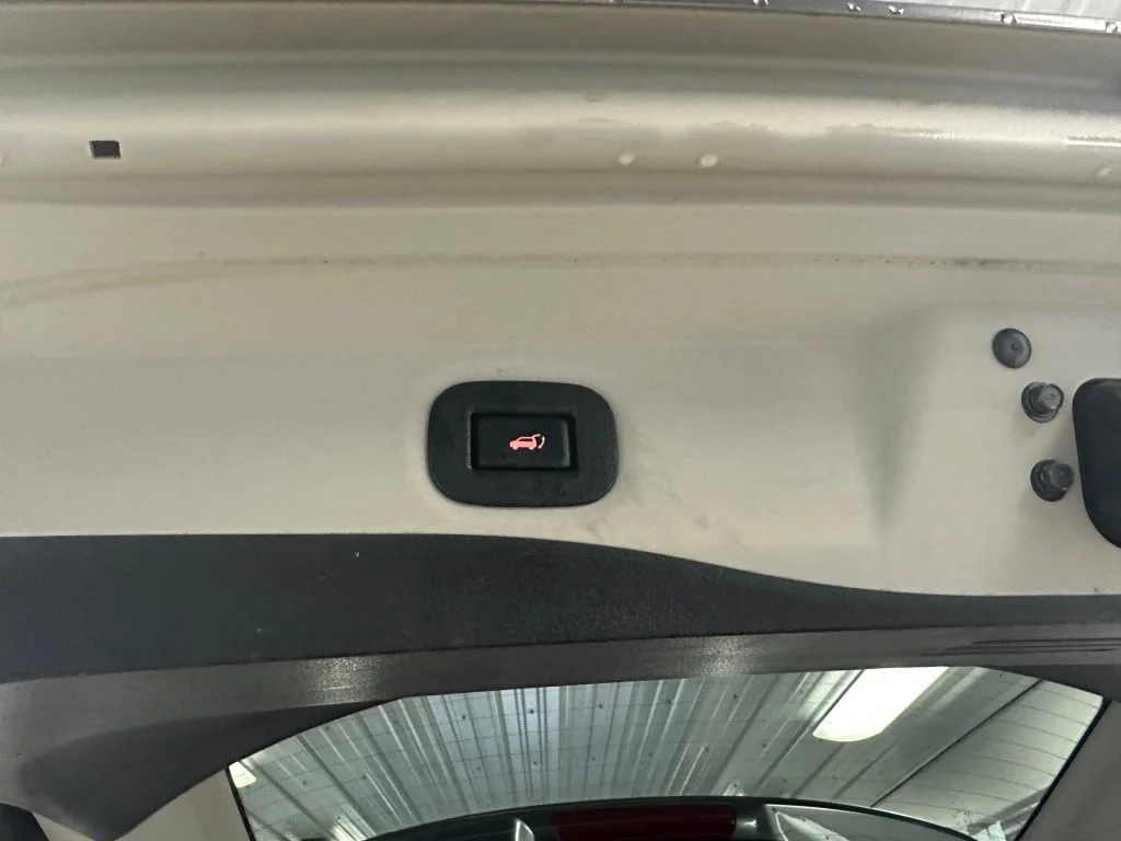 2019 Nissan Rogue SV - Photo 20