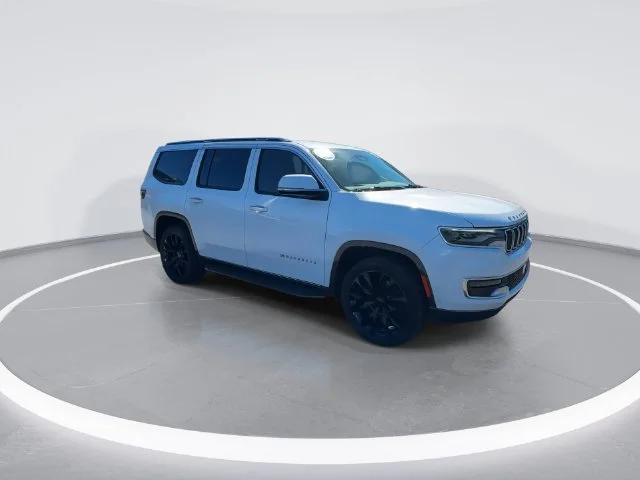 2022 Jeep Wagoneer
