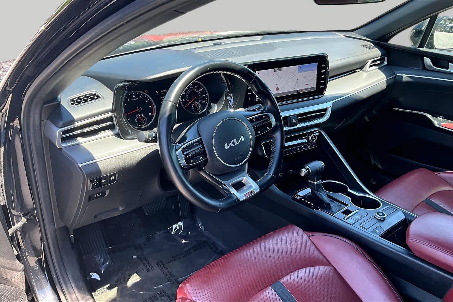 Used 2022 Ebony Black Kia GT-Line image 18