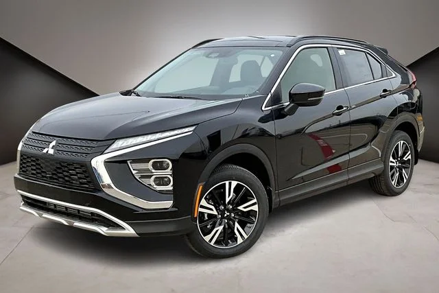 2026 Mitsubishi Eclipse Cross SE S-AWC's photo