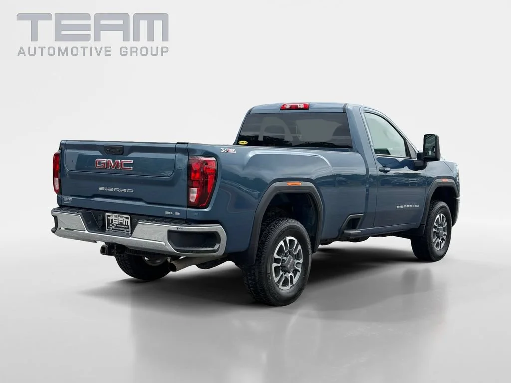 Used 2024 Downpour Metallic GMC SLE image 7
