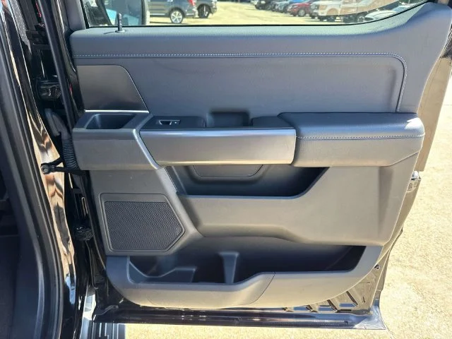 Used 2024 Black Ford XLT image 21
