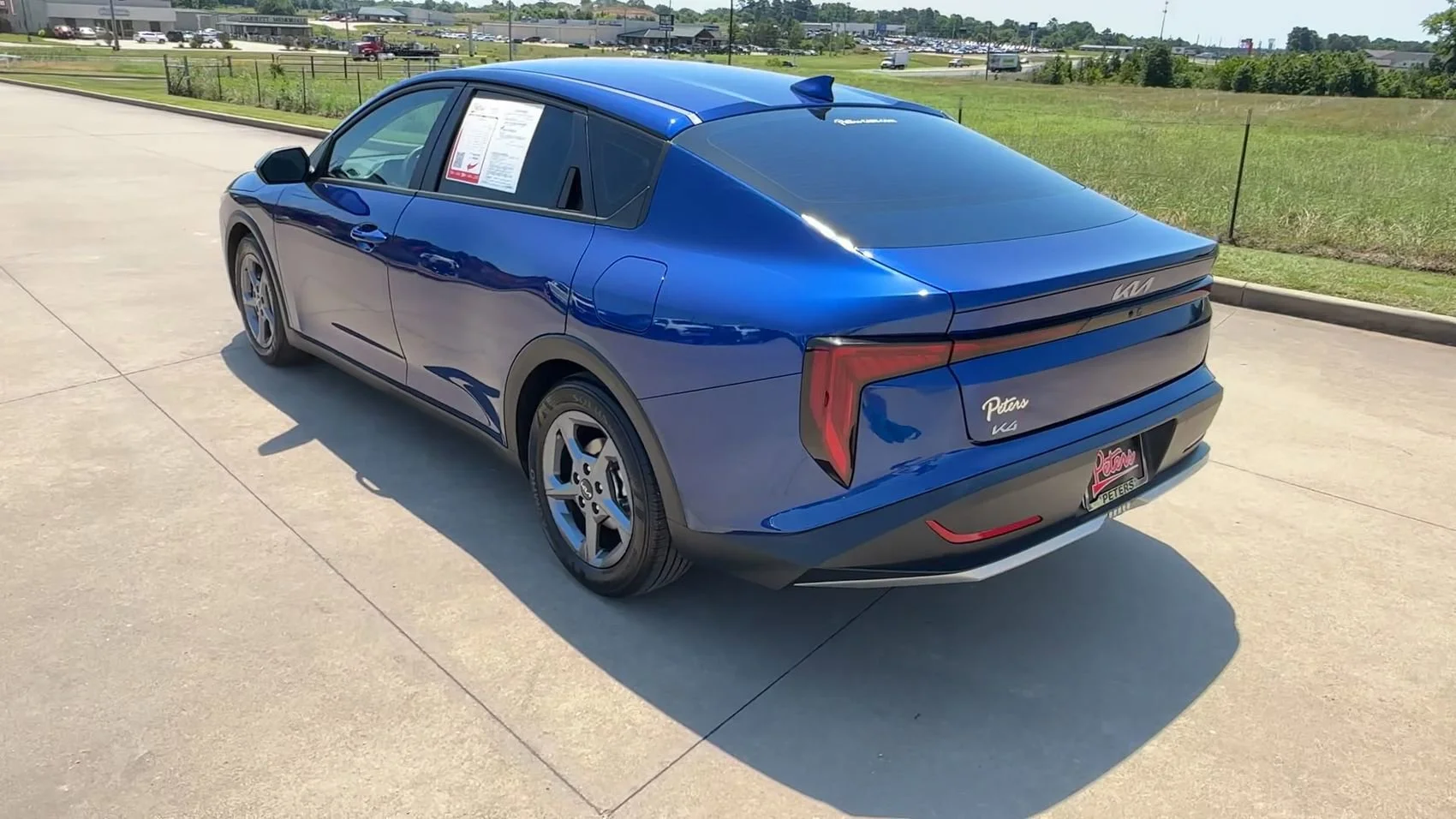 Used 2025 Deep Sea Blue Kia LXS image 7