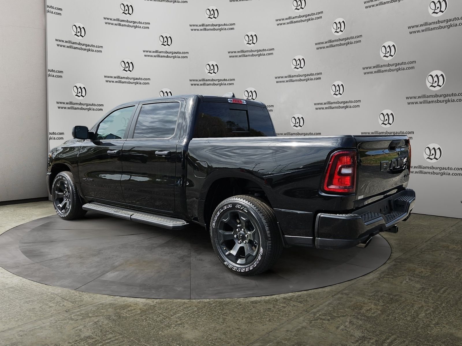 New 2026 Diamond Black Crystal Pearlcoat RAM Express image 3