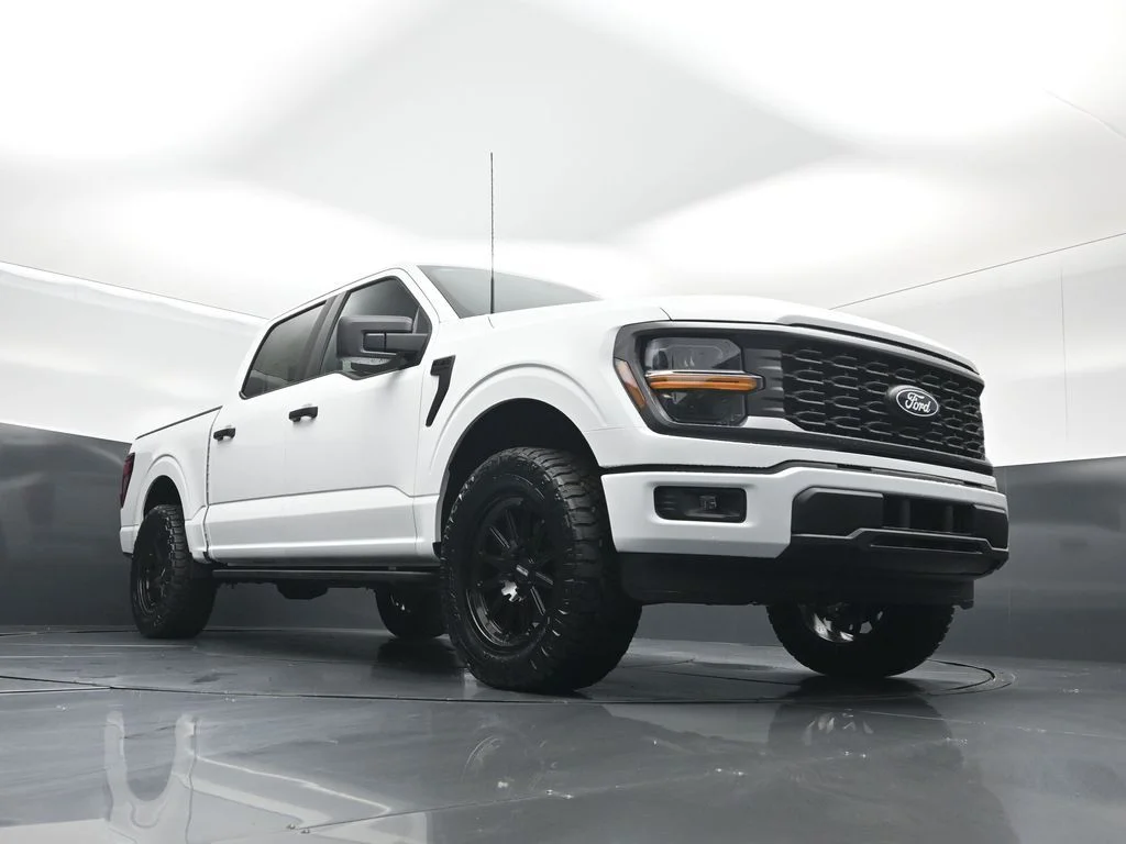 New 2026 Oxford White Ford STX image 38