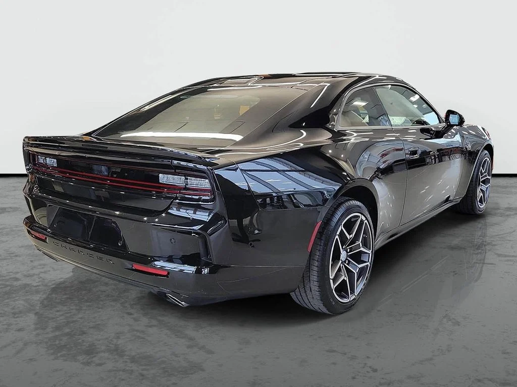 New 2026 Diamond Black Crystal Pearlcoat Dodge Scat Pack Plus image 2