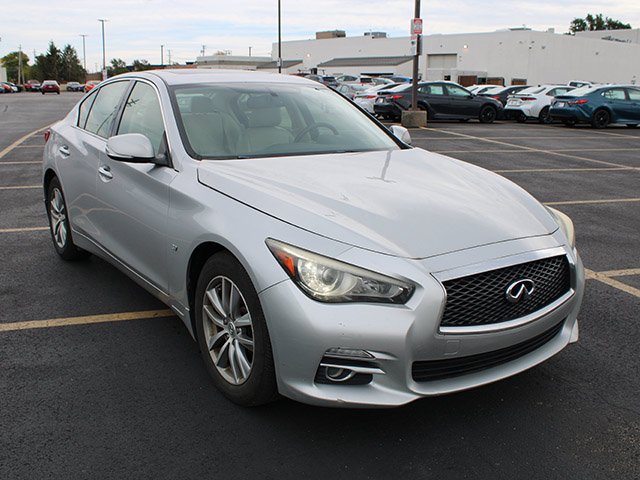Used 2014 Liquid Platinum INFINITI Premium image 4