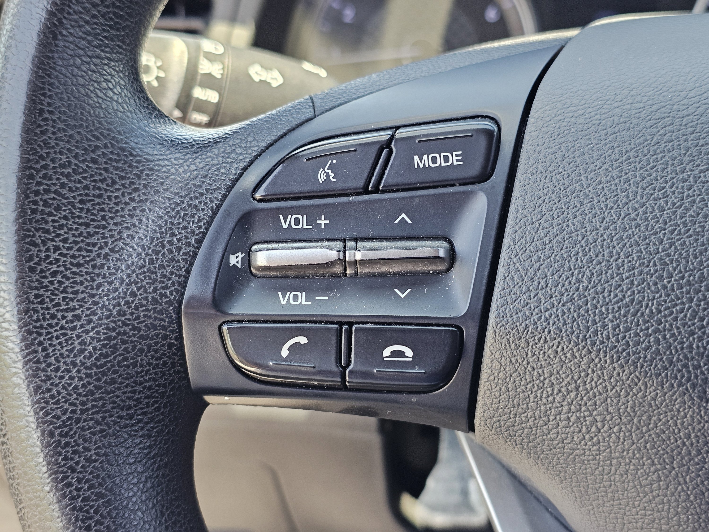 Used 2019 Machine Gray Hyundai SEL image 19