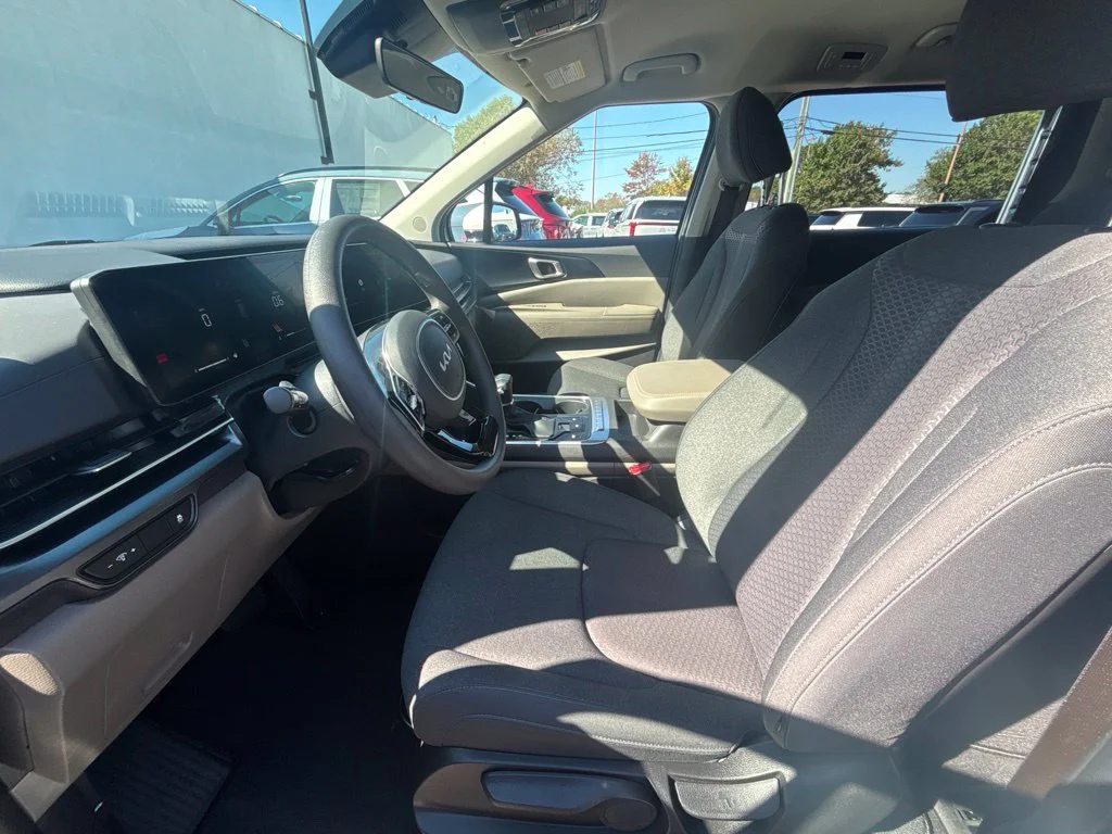 Used 2026 White Kia LX image 12