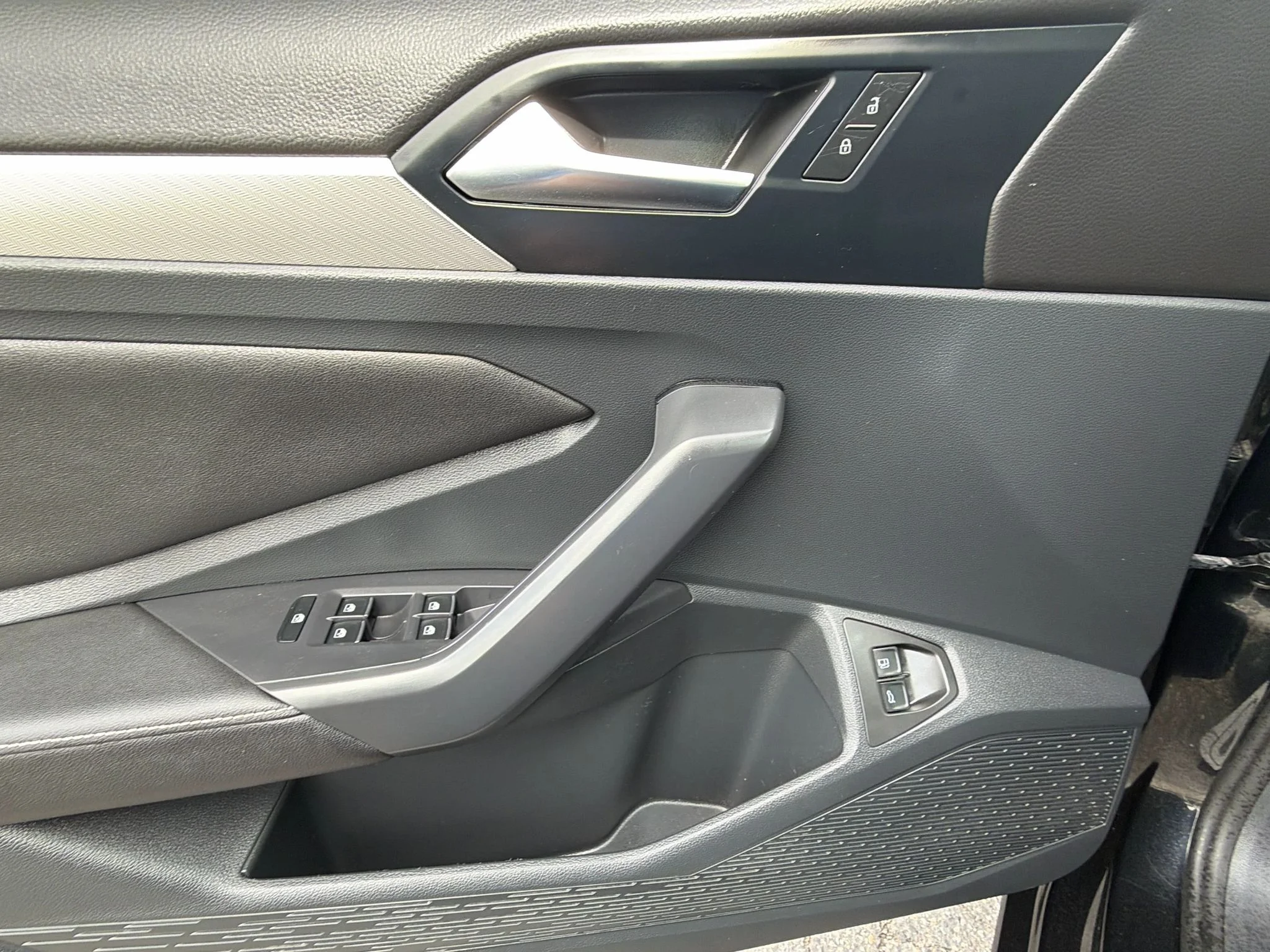 2024 Volkswagen Jetta S - Photo 16