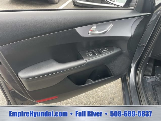 2024 Kia Forte LXS - Photo 15