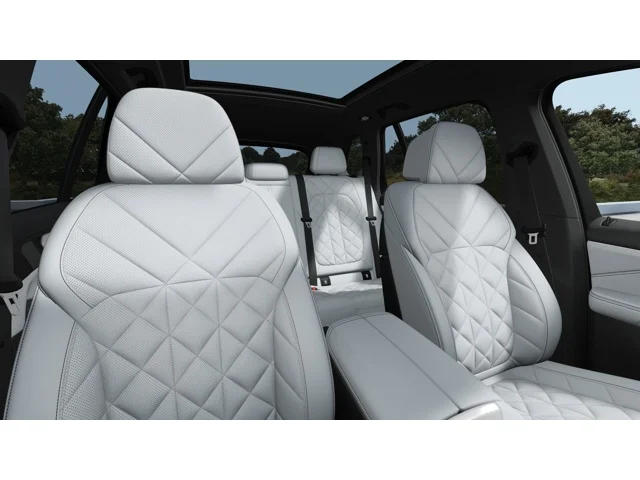New 2026 Black Sapphire Metallic BMW xDrive40i image 11