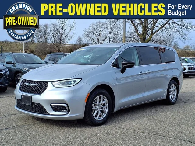 2024 Chrysler Pacifica Touring L