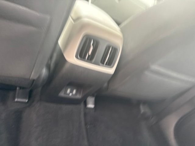 Used 2024 White Hyundai SEL image 20