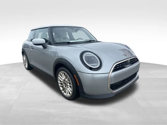 2026 MINI Hardtop Cooper S Signature's photo