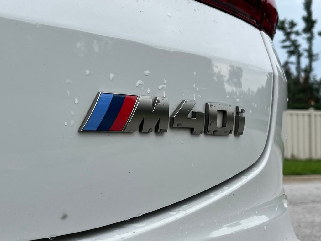 Used 2020 Alpine White BMW M40i image 13