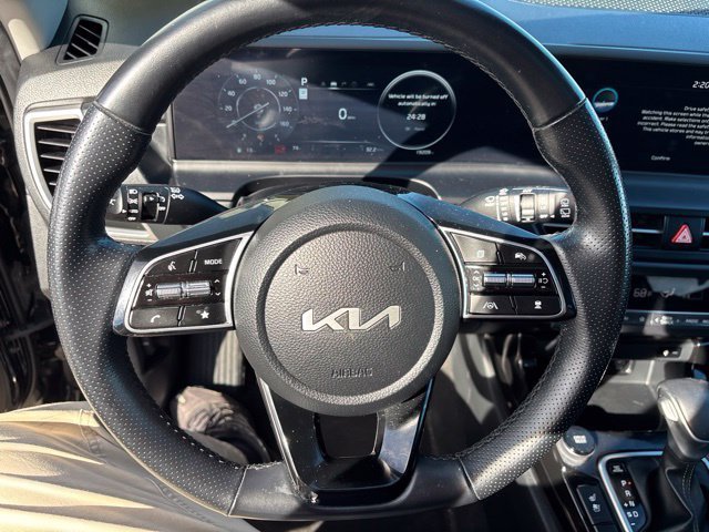 Used 2024 Fusion Black Kia SX image 20