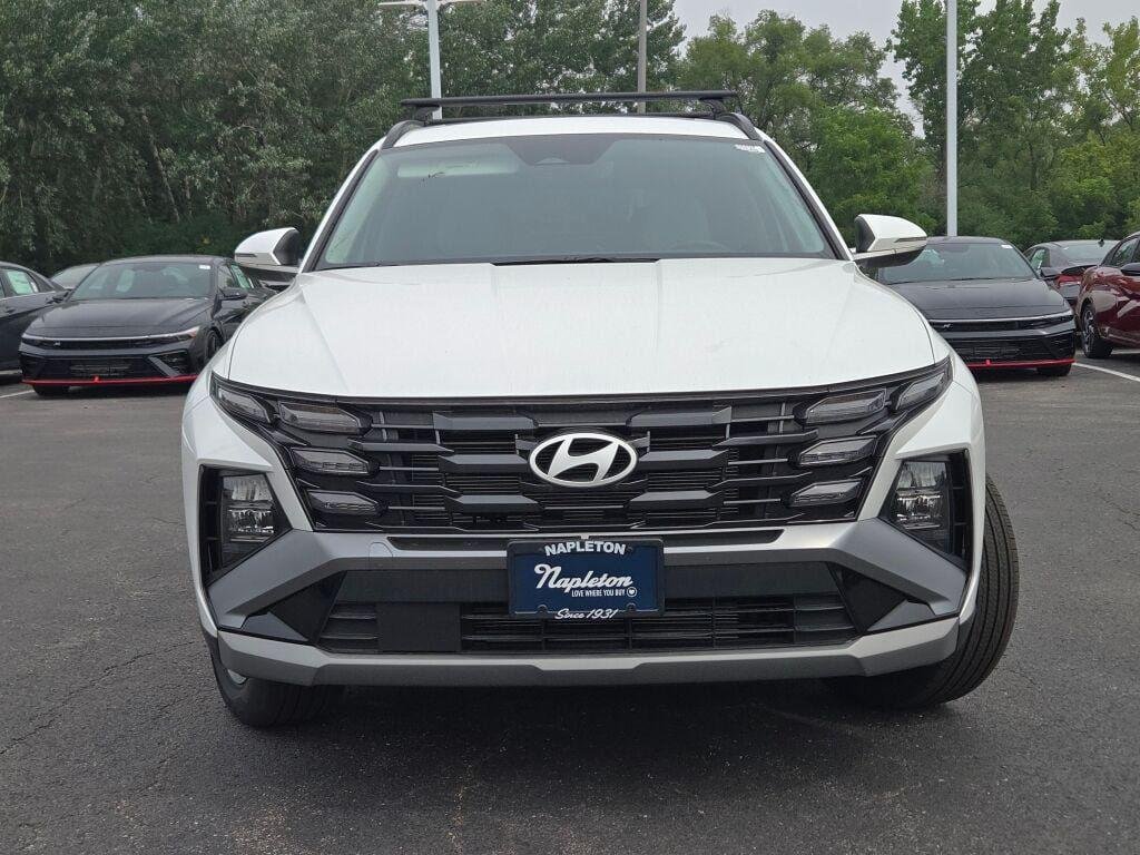 New 2025 Serenity White Pearl Hyundai SEL Convenience AWD image 4