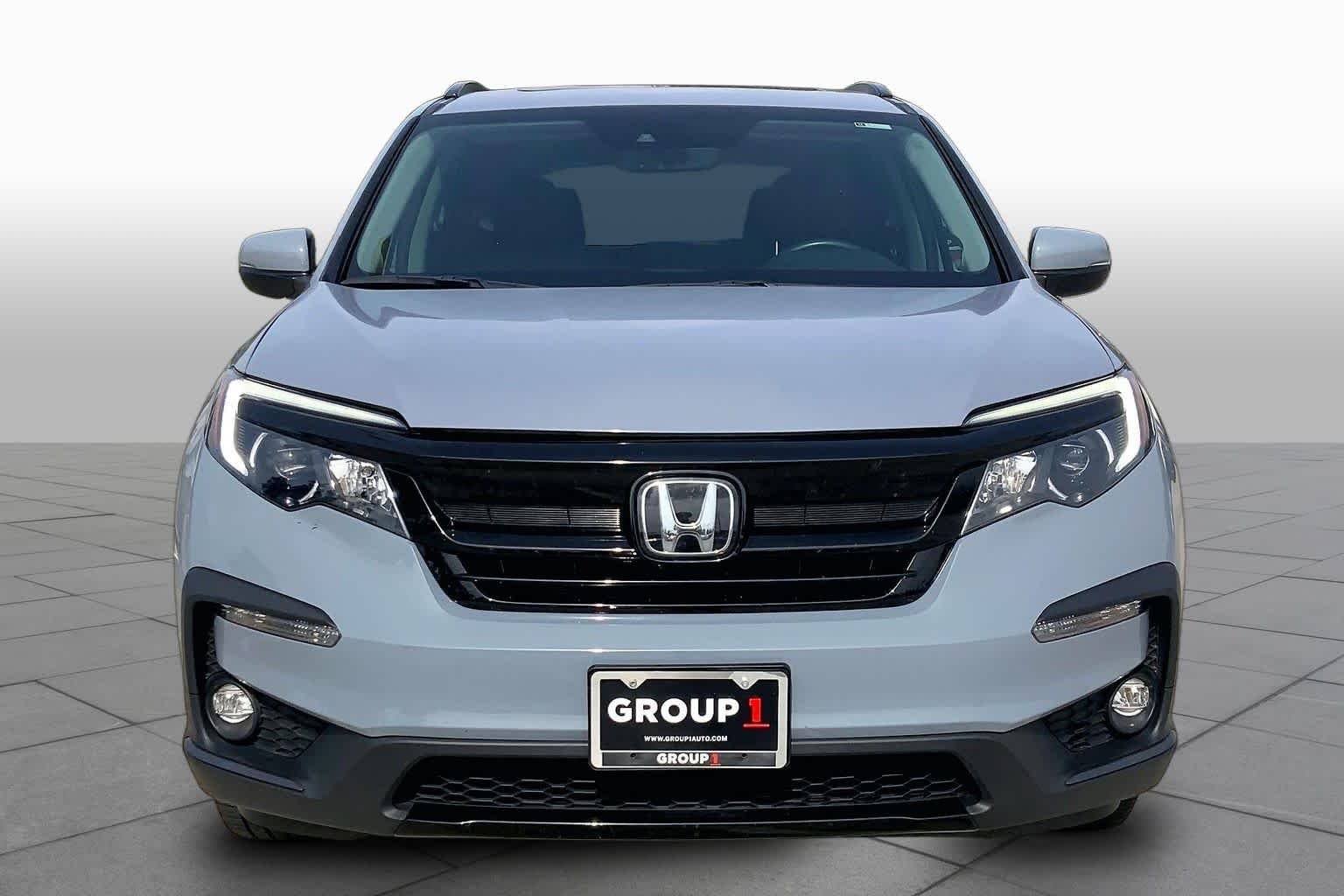 Used 2022 Sonic Gray Pearl Honda Special Edition image 4