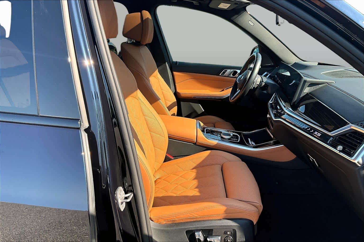 2025 BMW X5 40i - Photo 8