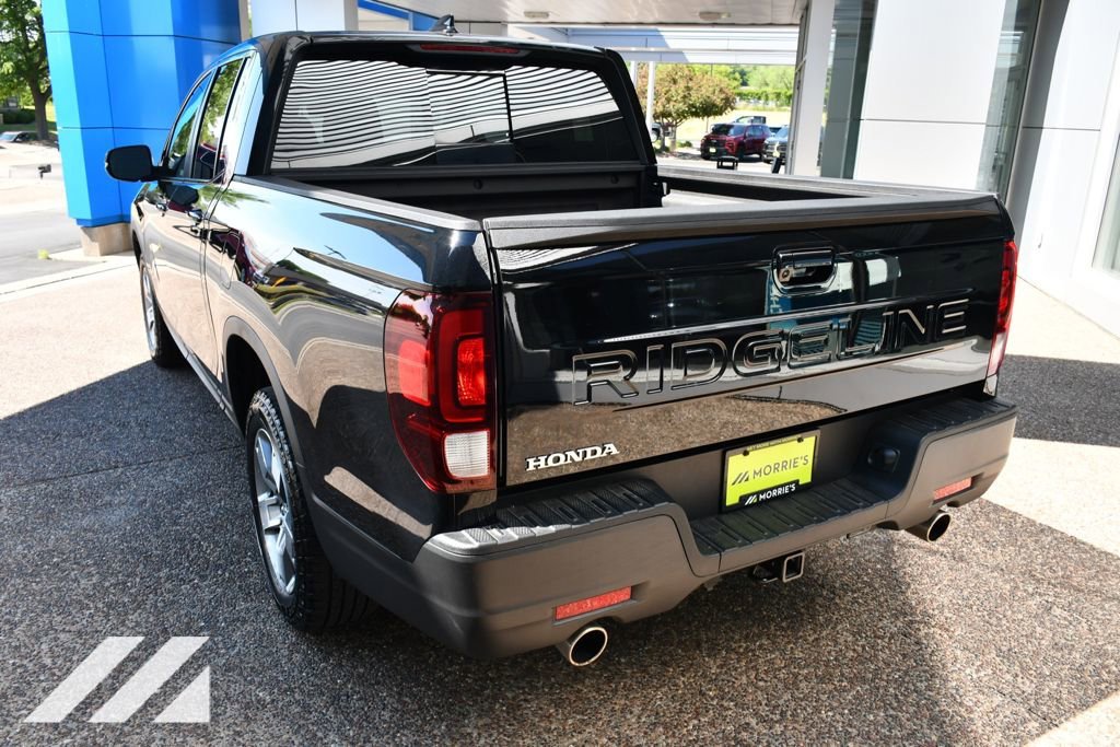 Used 2025 Black Honda RTL image 5