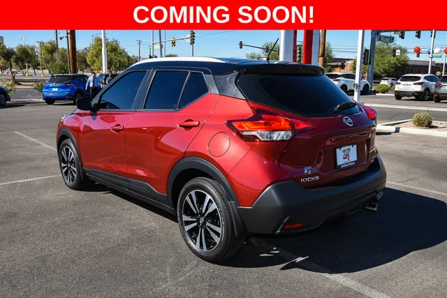 Used 2020 Red Nissan SV image 3