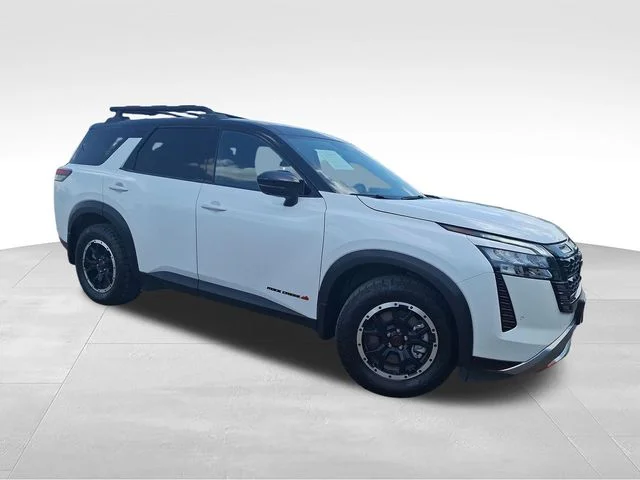 Used 2026 White Nissan Rock Creek image 1