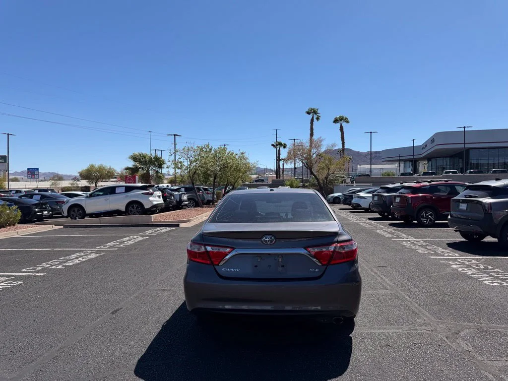 Used 2015 Gray Toyota XLE image 6