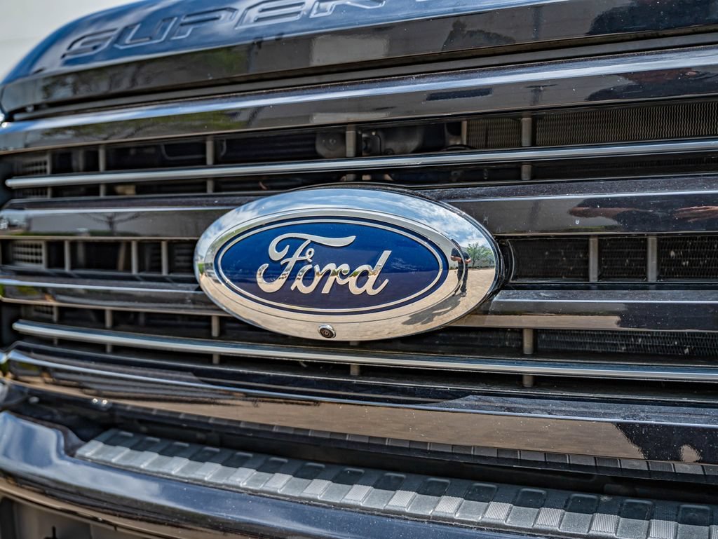 Used 2025 Black Ford Platinum image 12