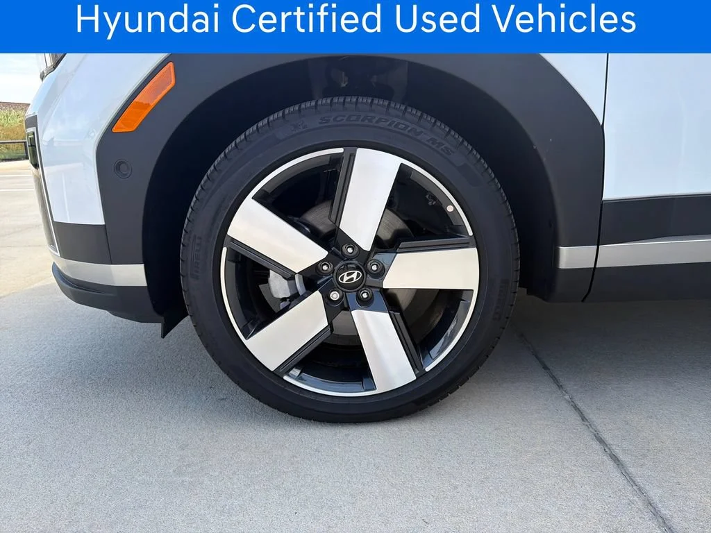 Certified Pre-Owned 2025 Hyundai Santa Fe Limited