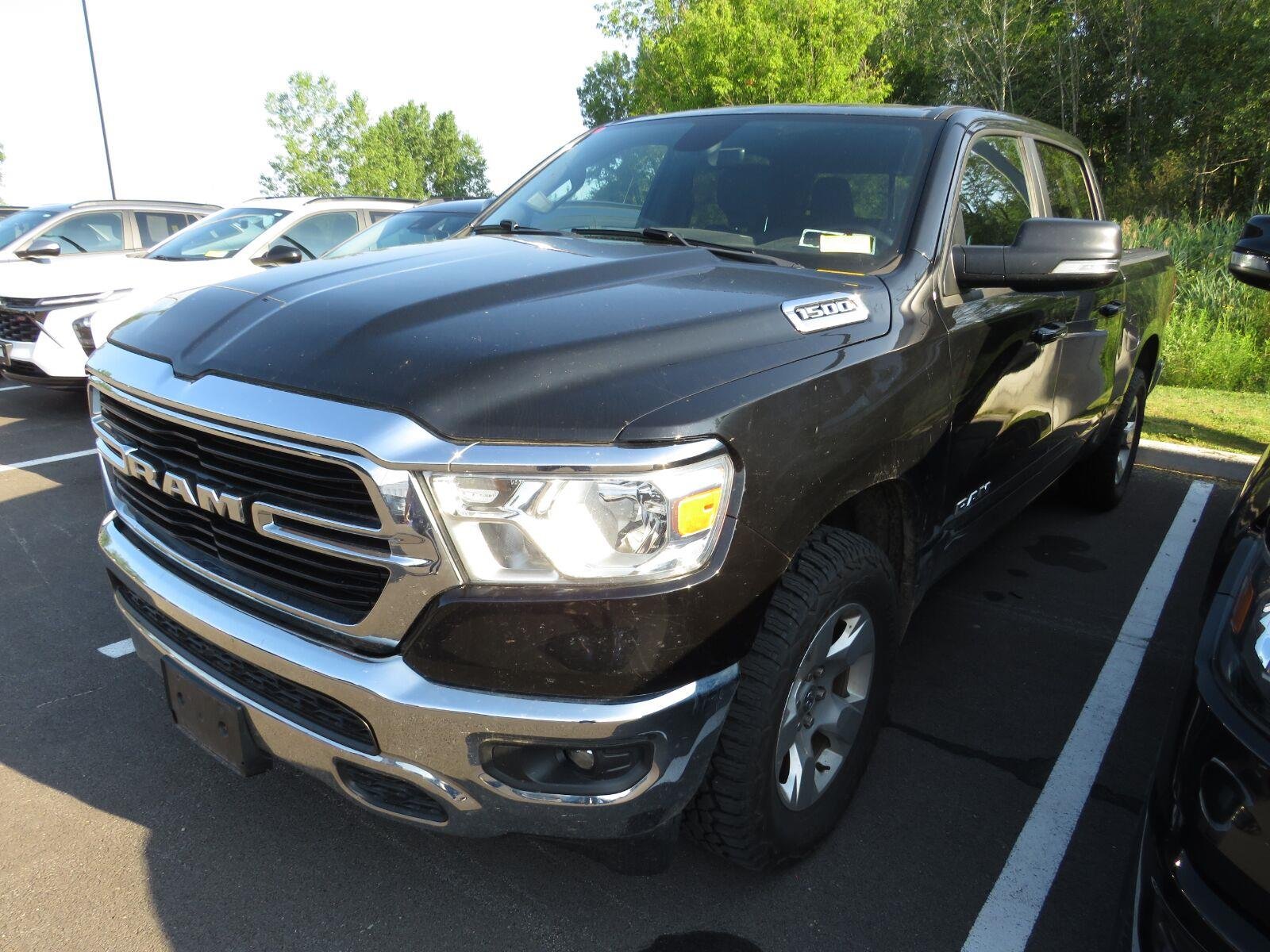Used 2019 Diamond Black Crystal Pearlcoat Ram Big Horn/Lone Star image 7