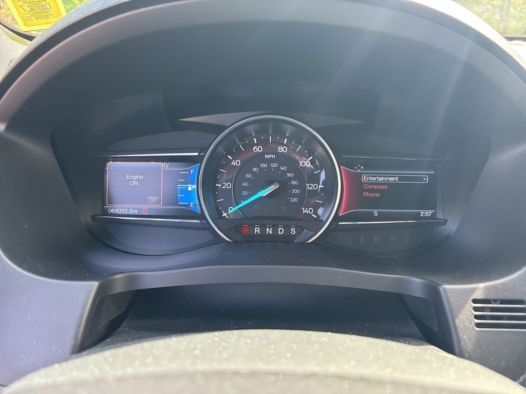 Used 2017 Silver Ford XLT image 23