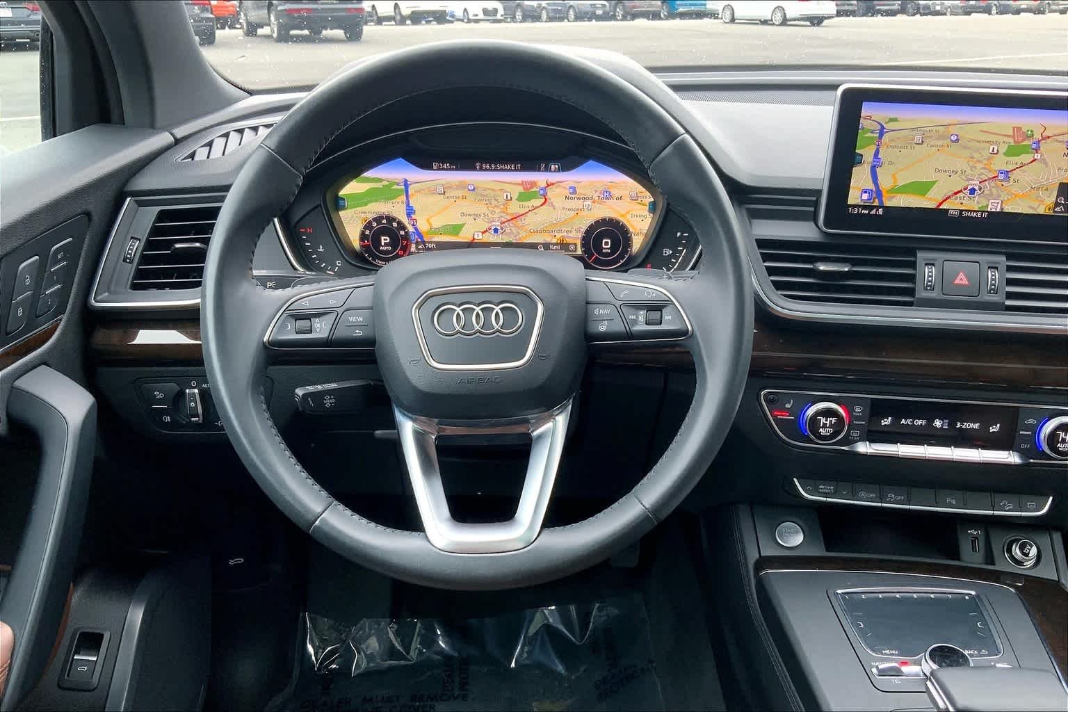 Used 2019 Mythos Black Metallic Audi Premium Plus image 6
