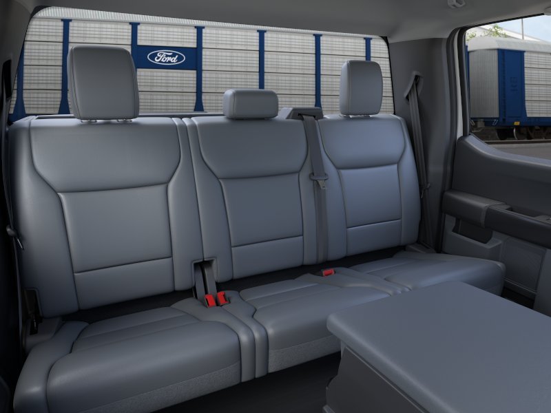 New 2026 Oxford White Ford XL image 11