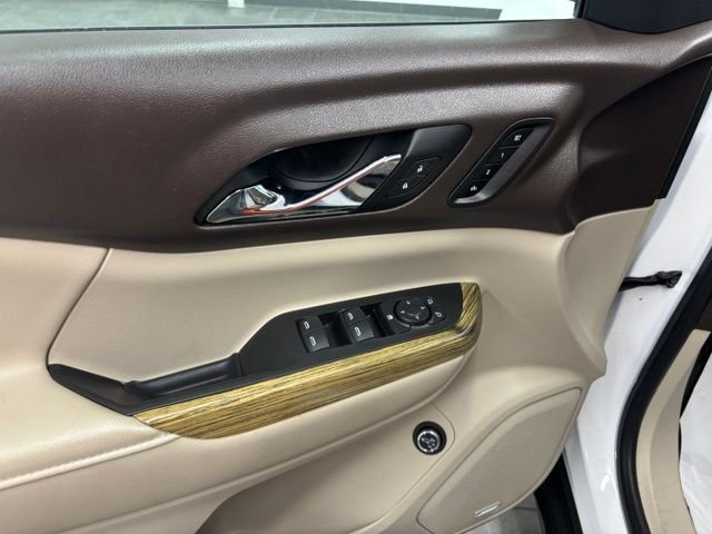 Used 2018 White GMC Denali image 18