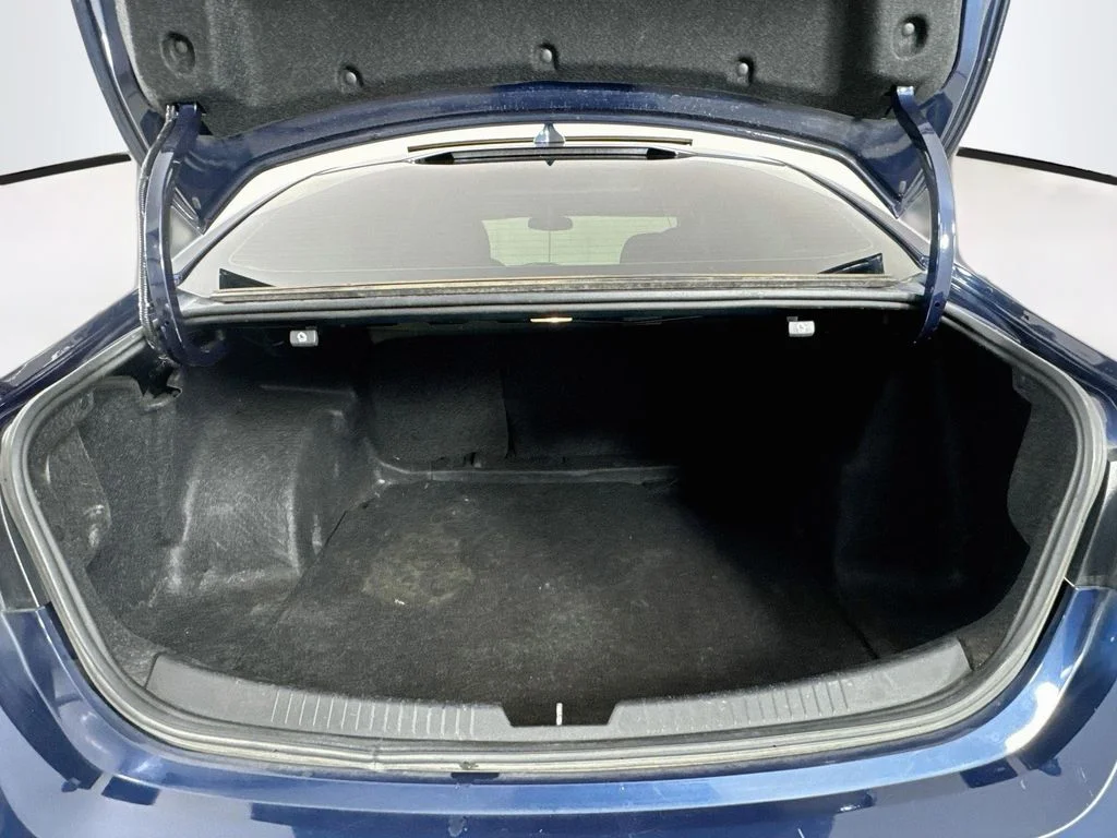 Used 2021 Northsky Blue Metallic Chevrolet LT image 32
