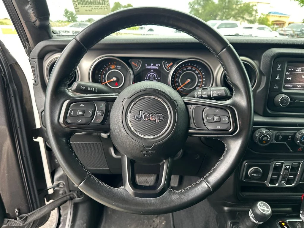 Used 2020 Gray Jeep Unlimited Sport S image 19