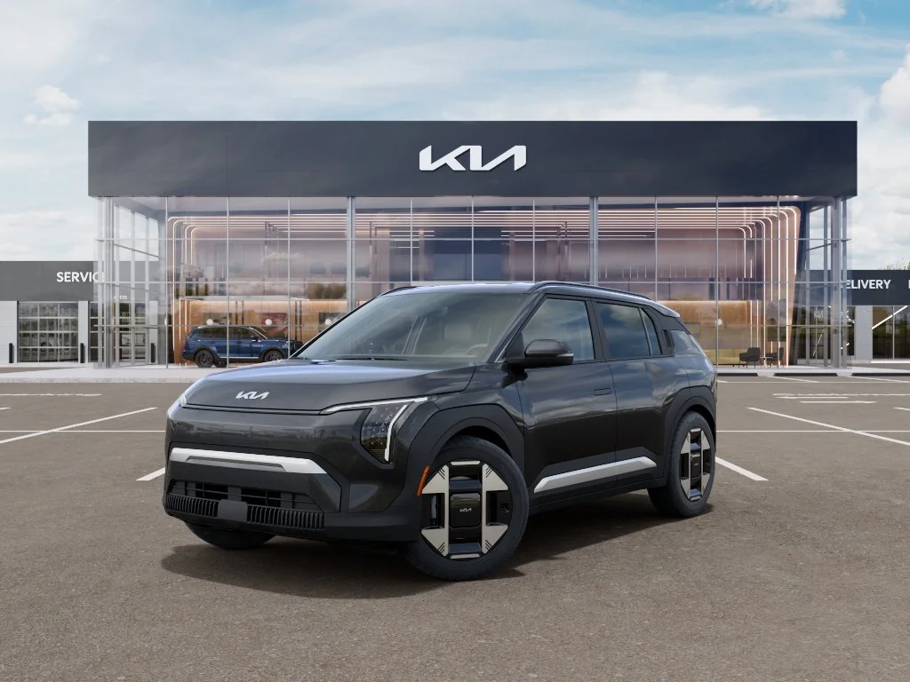 New 2027 Interstellar Gray Kia Wind image 1