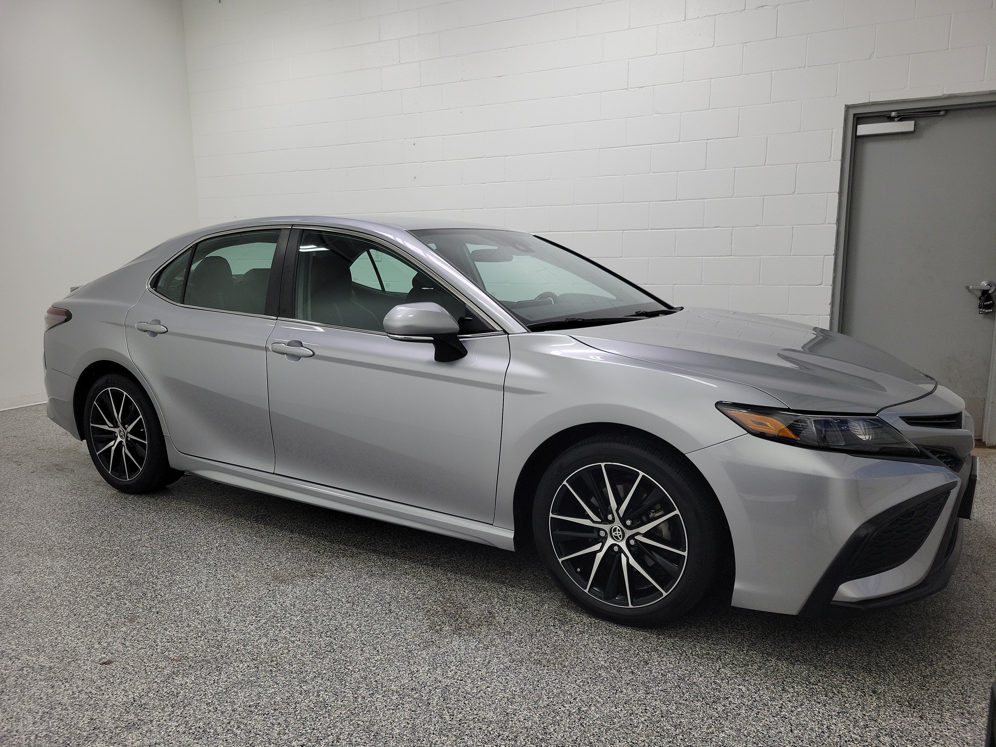 Certified Used 2024 Gray Toyota SE image 3