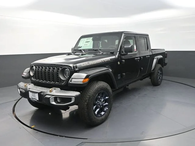 New 2026 Black Clear-Coat Exterior Paint Jeep 85th Anniversary Edition image 5