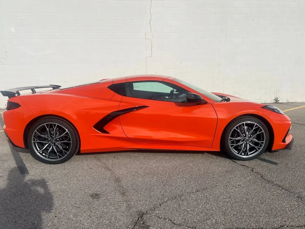 New 2026 Sebring Orange Tintcoat Chevrolet 2LT image 6