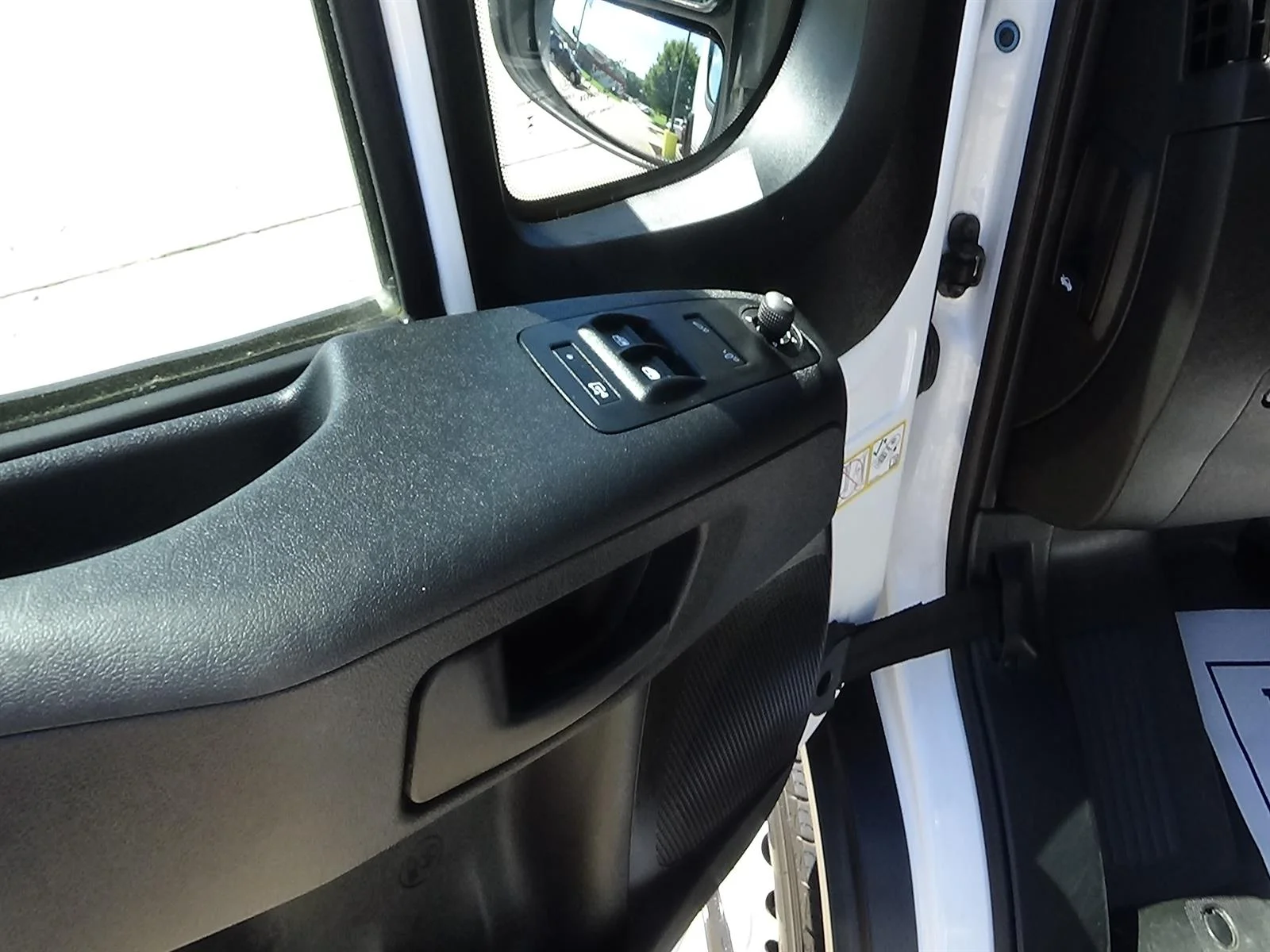Used 2026 Bright White Clear Coat (pw7) RAM Tradesman 2500 image 12