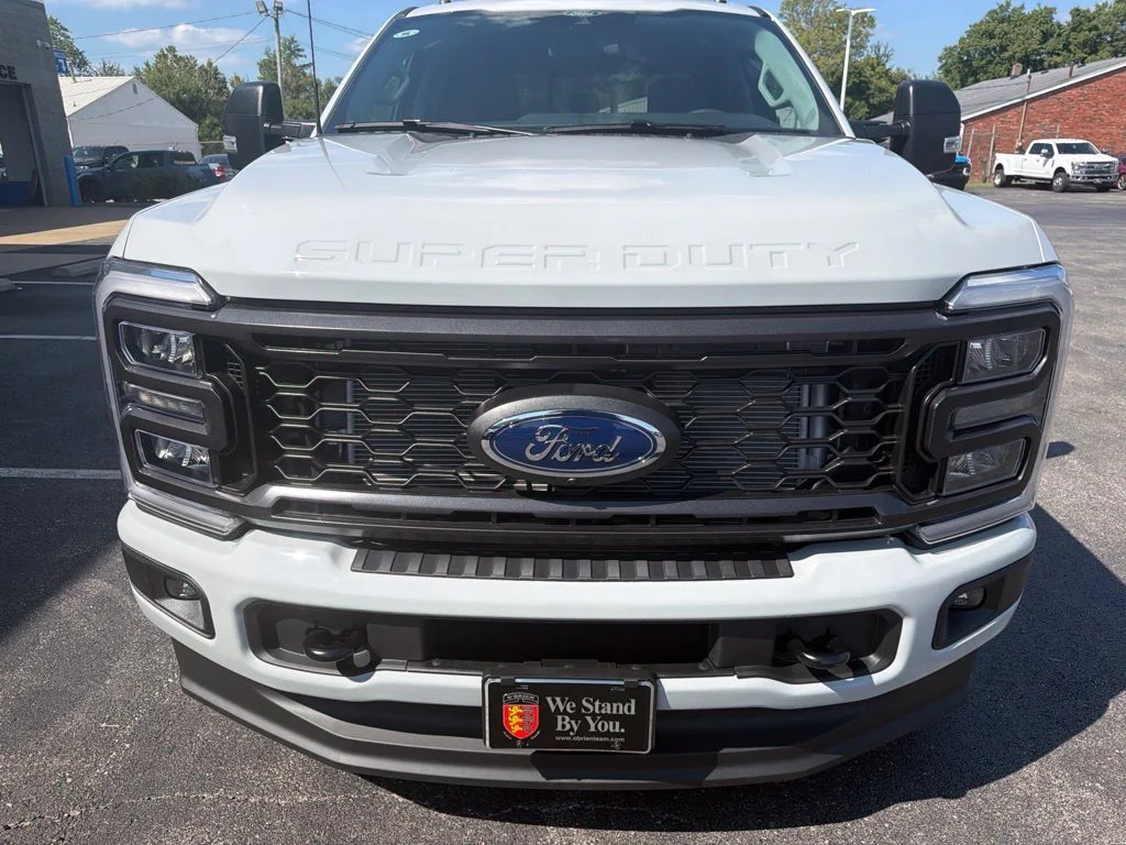 New 2026 Avalanche Ford F-350® XL image 8
