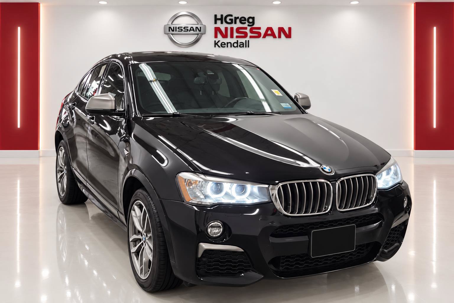 Used 2018 Black BMW M40i image 3