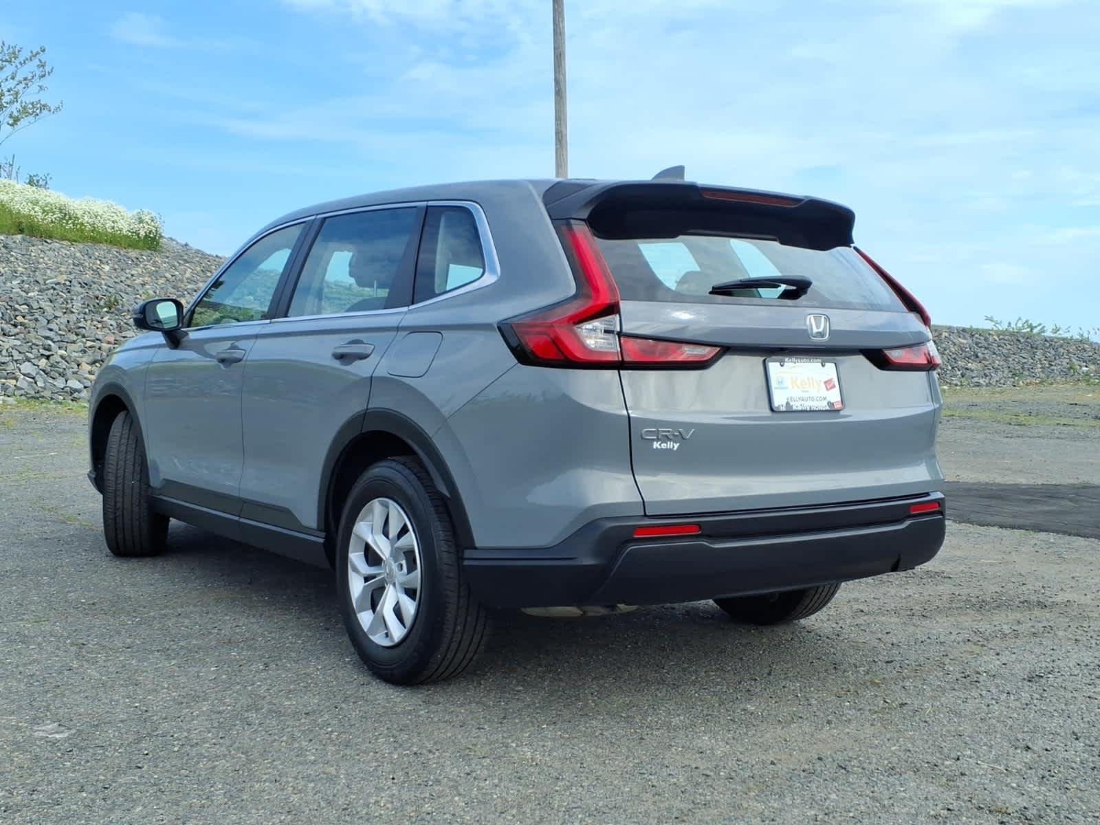 2024 Honda CR-V LX - Photo 7