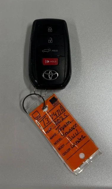Used 2025 WIND CHILL PEARL Toyota  image 27