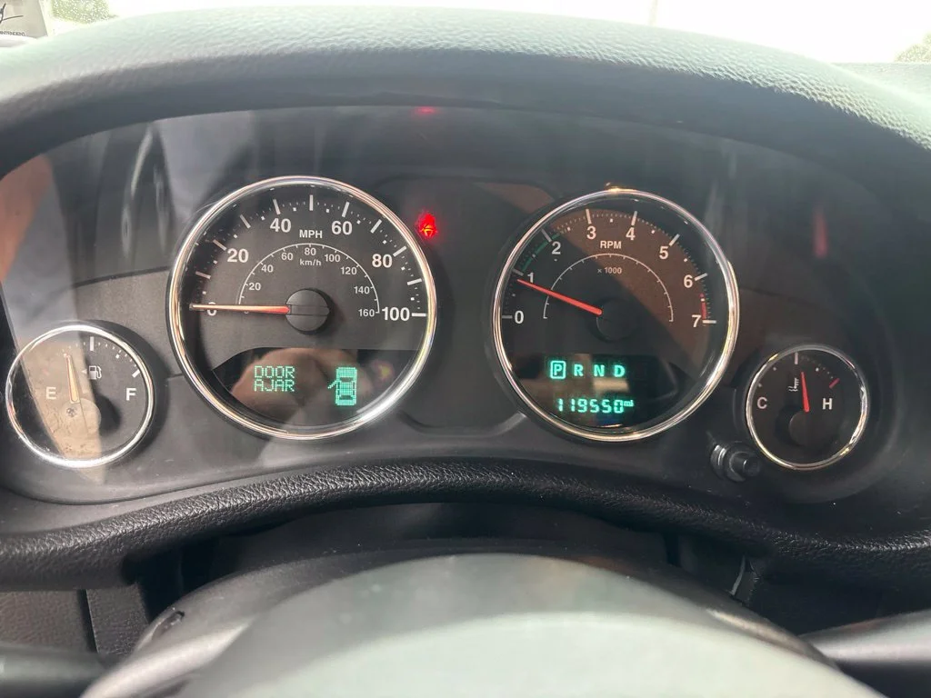 Used 2017 Gray Jeep Sport image 12